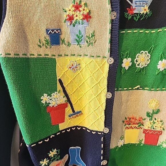 Alfred Dunner Gardening Theme Sweater Cardigan Petite Large Embroidered - Picture 2 of 5